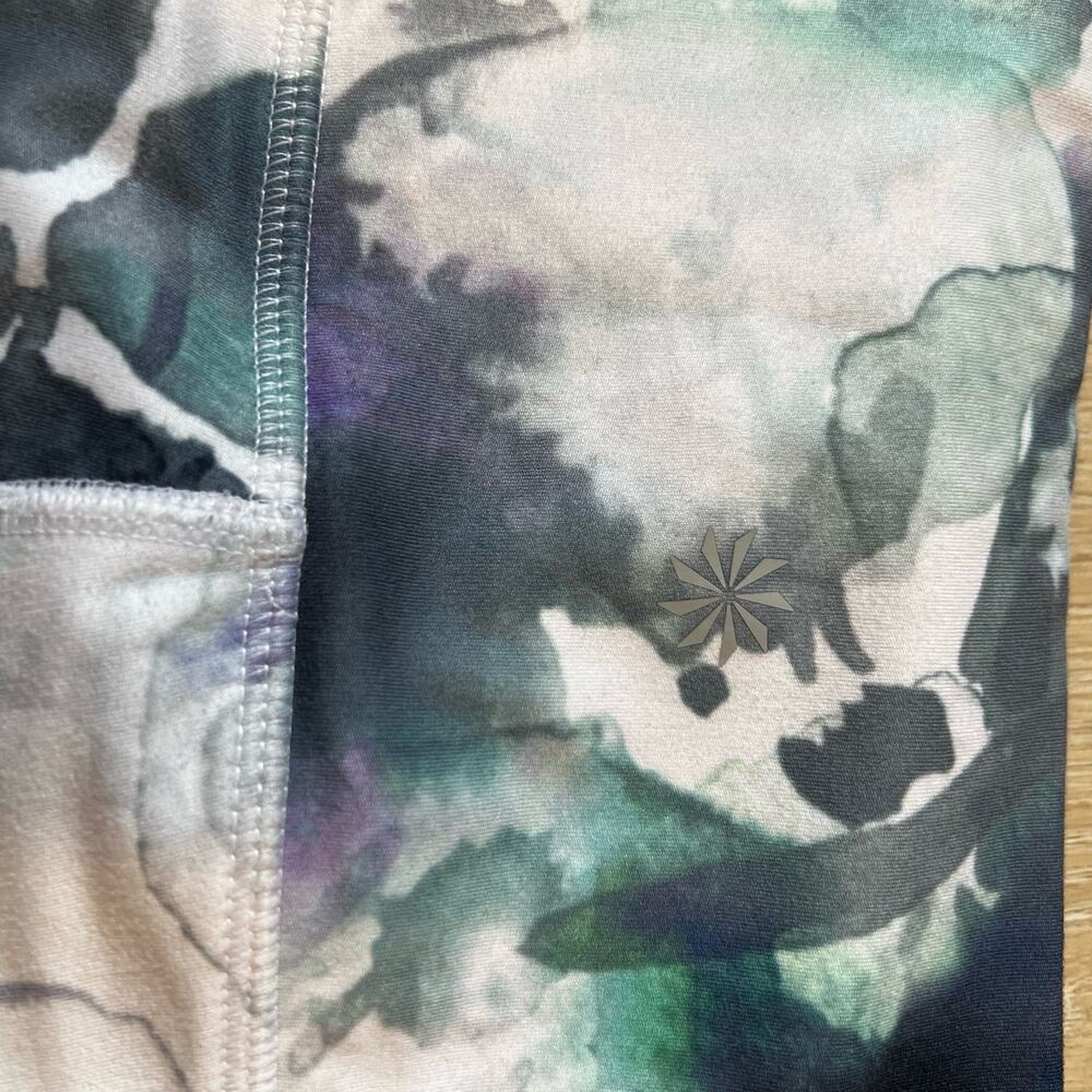 Athleta Watercolor Floral 7/8 Leggings Lilac Mesh Cutouts Size Small - Picture 10 of 10